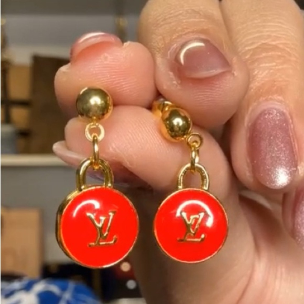 Authentic Louis Vuitton Porte Clés charms